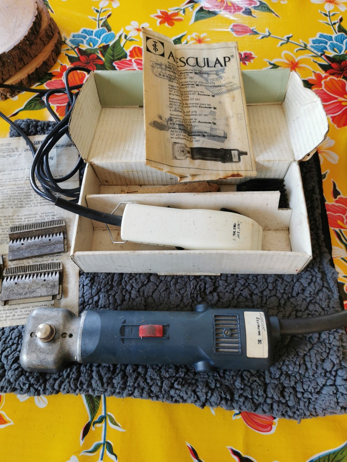 Aesculap Econom E en Aesculap op scheermachine., Ophalen of Verzenden, Gebruikt