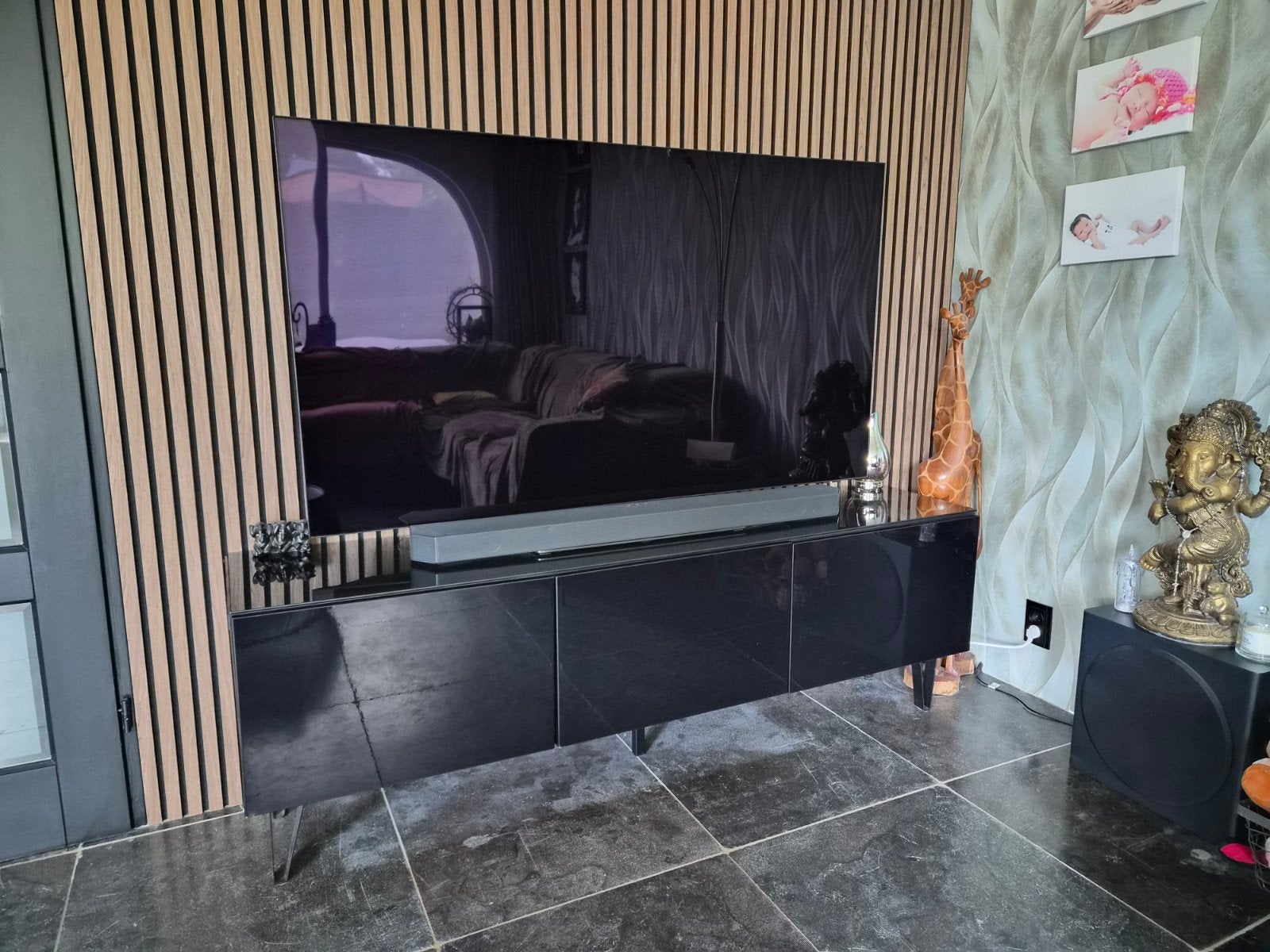 Hoogglans Zwarte TV Kast met 3 Lades, Ophalen, Overige materialen, Modern, Strak, 150 tot 200 cm