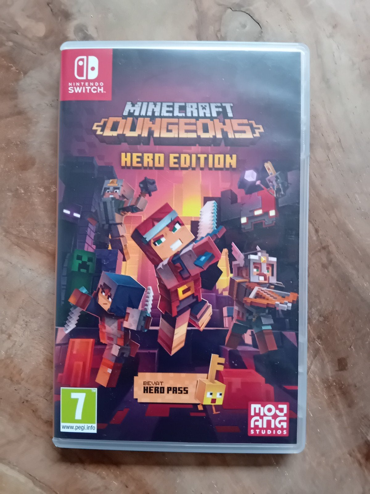 Minecraft Dungeons (hero edition), Avontuur en Actie, Gebruikt, Ophalen of Verzenden, 3 spelers of meer