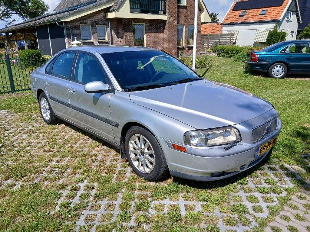 Volvo S80 2.4 170PK AUT 2002 Grijs, 1800 kg, Zwart, 1504 kg, Stoelverwarming