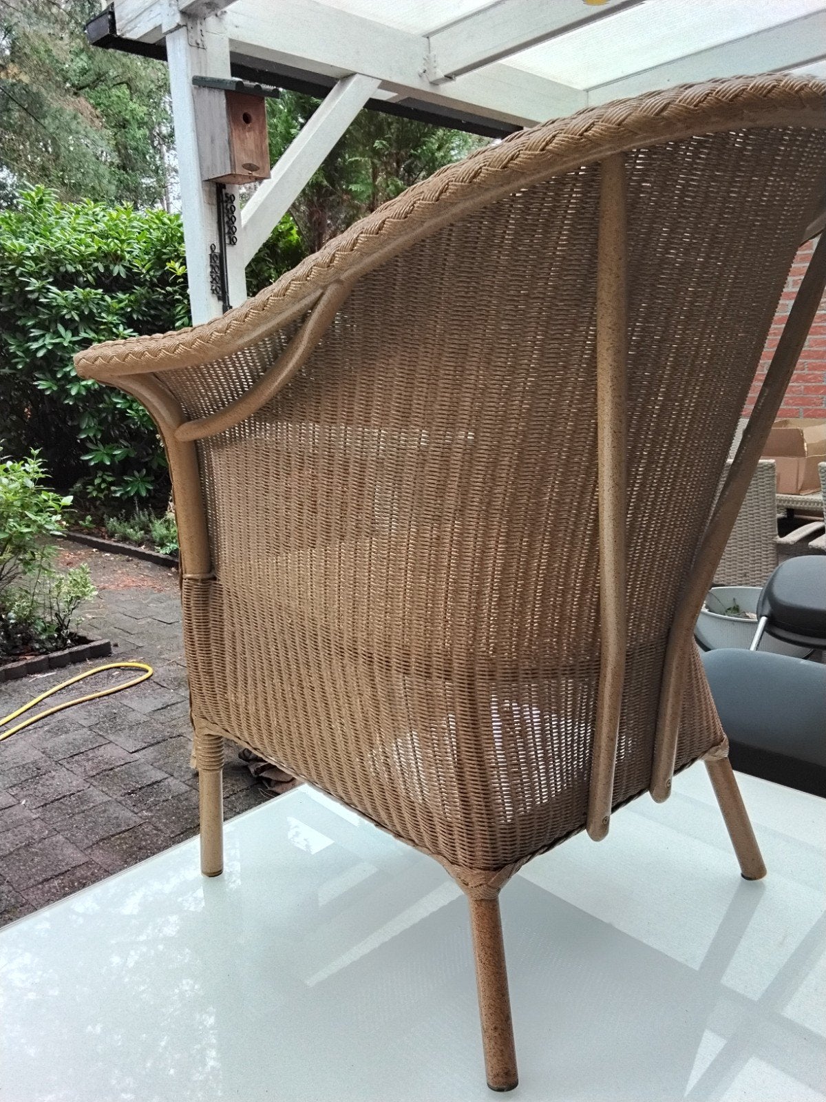 stoelen, Ophalen, Zo goed als nieuw