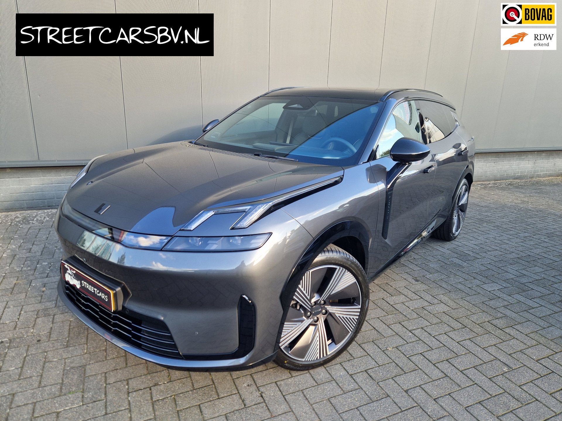 Lynk & Co 08 1.5 More /200 km WLTP /Direct beschikbaar, Gebruikt, Zwart, Bedrijf, SUV of Terreinwagen