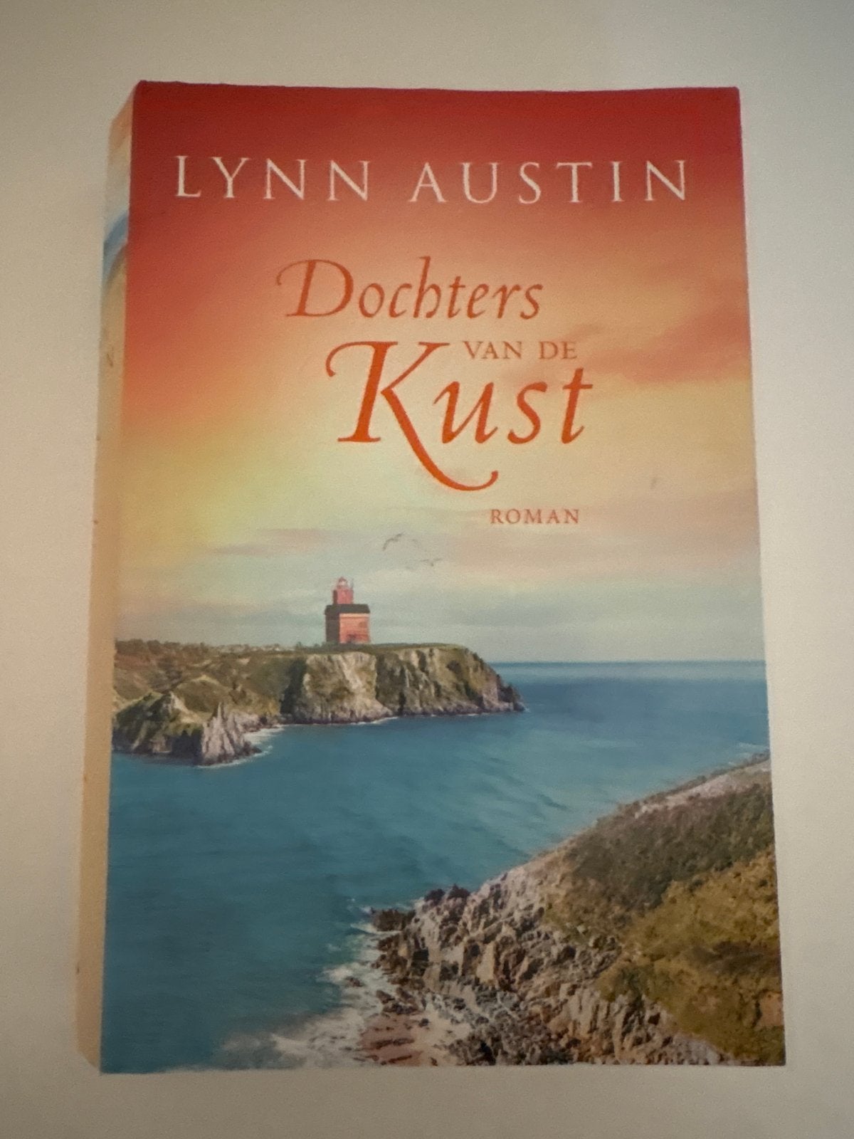 Dochters van de Kust - Lynn Austin (Roman), Verzenden, Gelezen, Wereld overig
