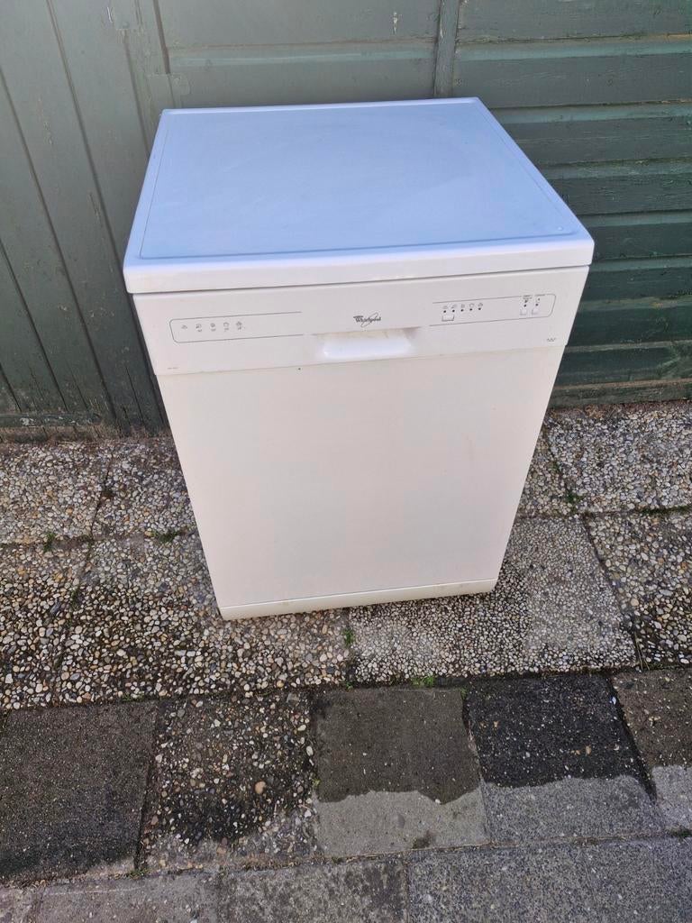 Whirlpool vaatwasser, Witgoed en Apparatuur, Vaatwasmachines, Gebruikt, Minder dan 85 cm, Energieklasse A of zuiniger, Ophalen of Verzenden