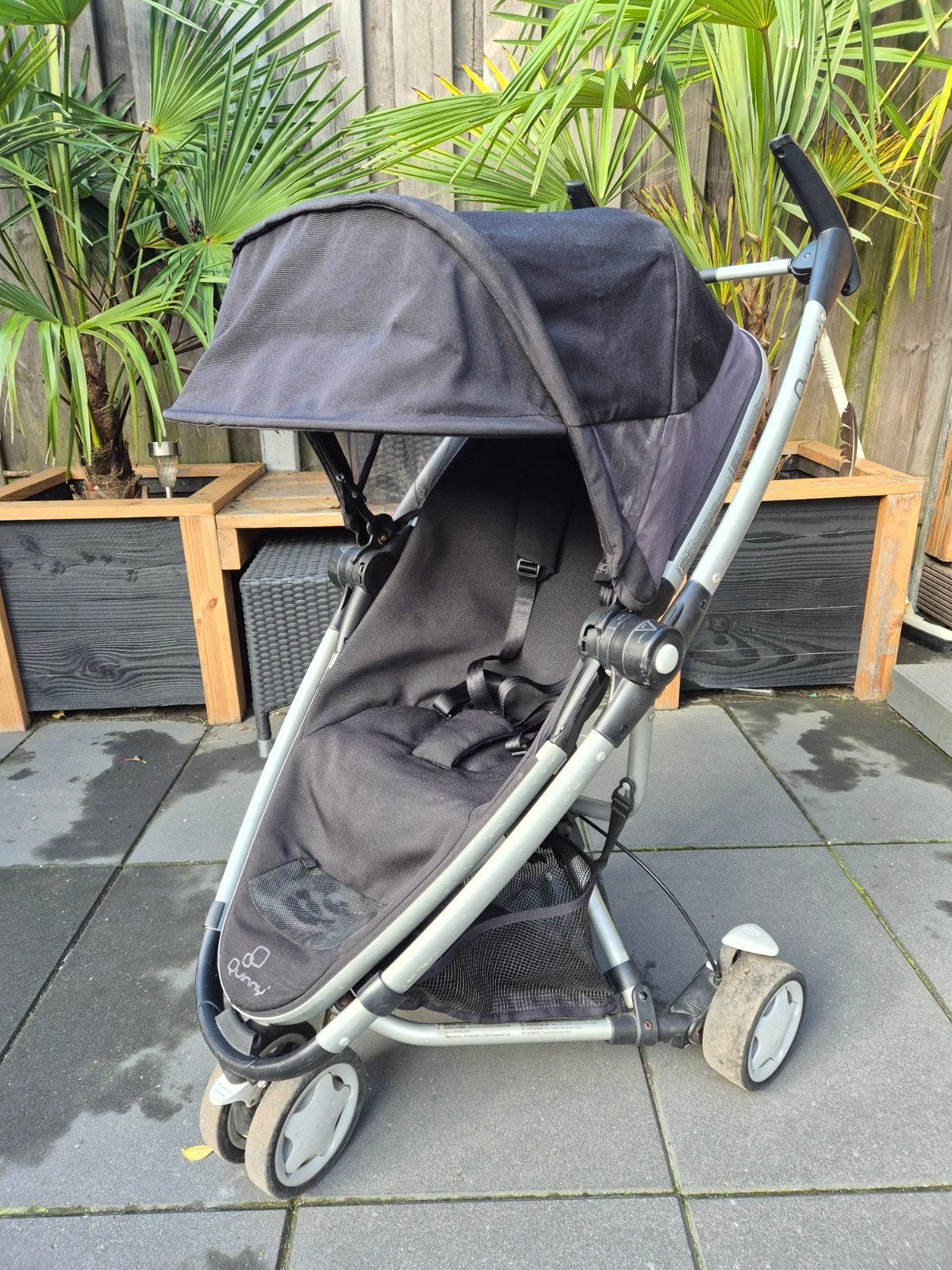 Buggy Quinny Zapp extra zwart, Ophalen, Gebruikt, Quinny, Zonnekap