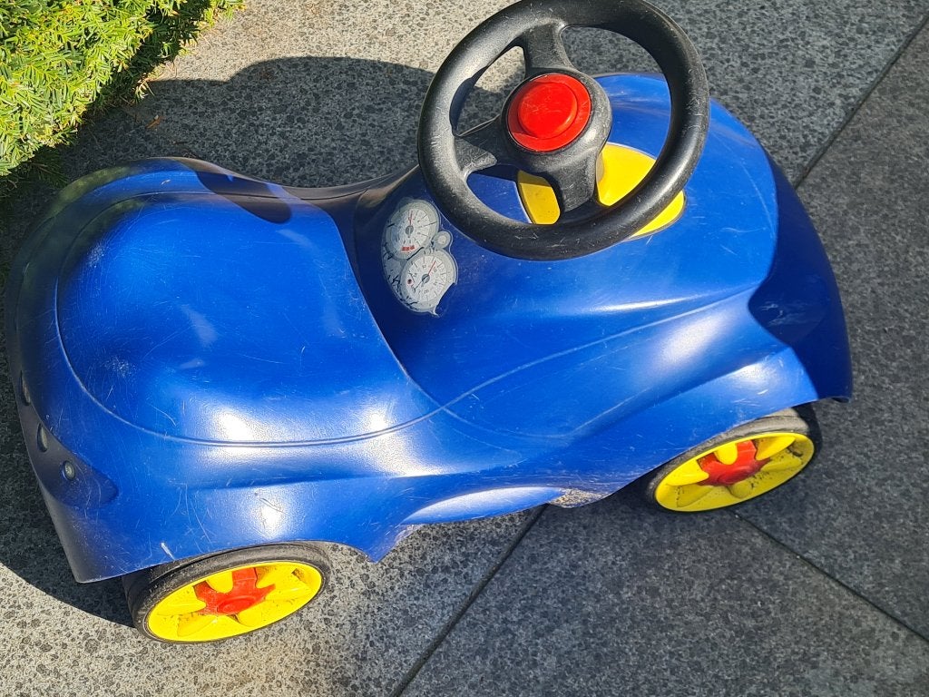 Loopauto pucky