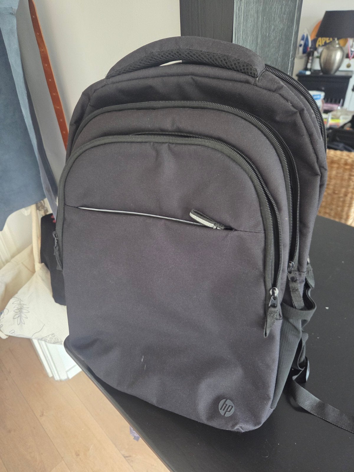 HP Laptop Rugzak M53870 - Zwart, Meerdere vakken, Gebruikt, 15 inch, HP
