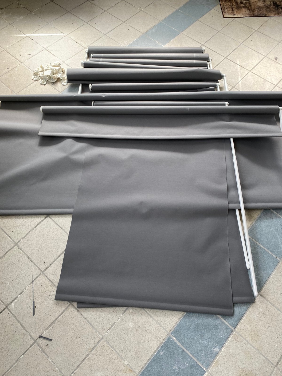 Rolgordijnen ikea 9 stuks, Ophalen, Zo goed als nieuw, 150 tot 200 cm