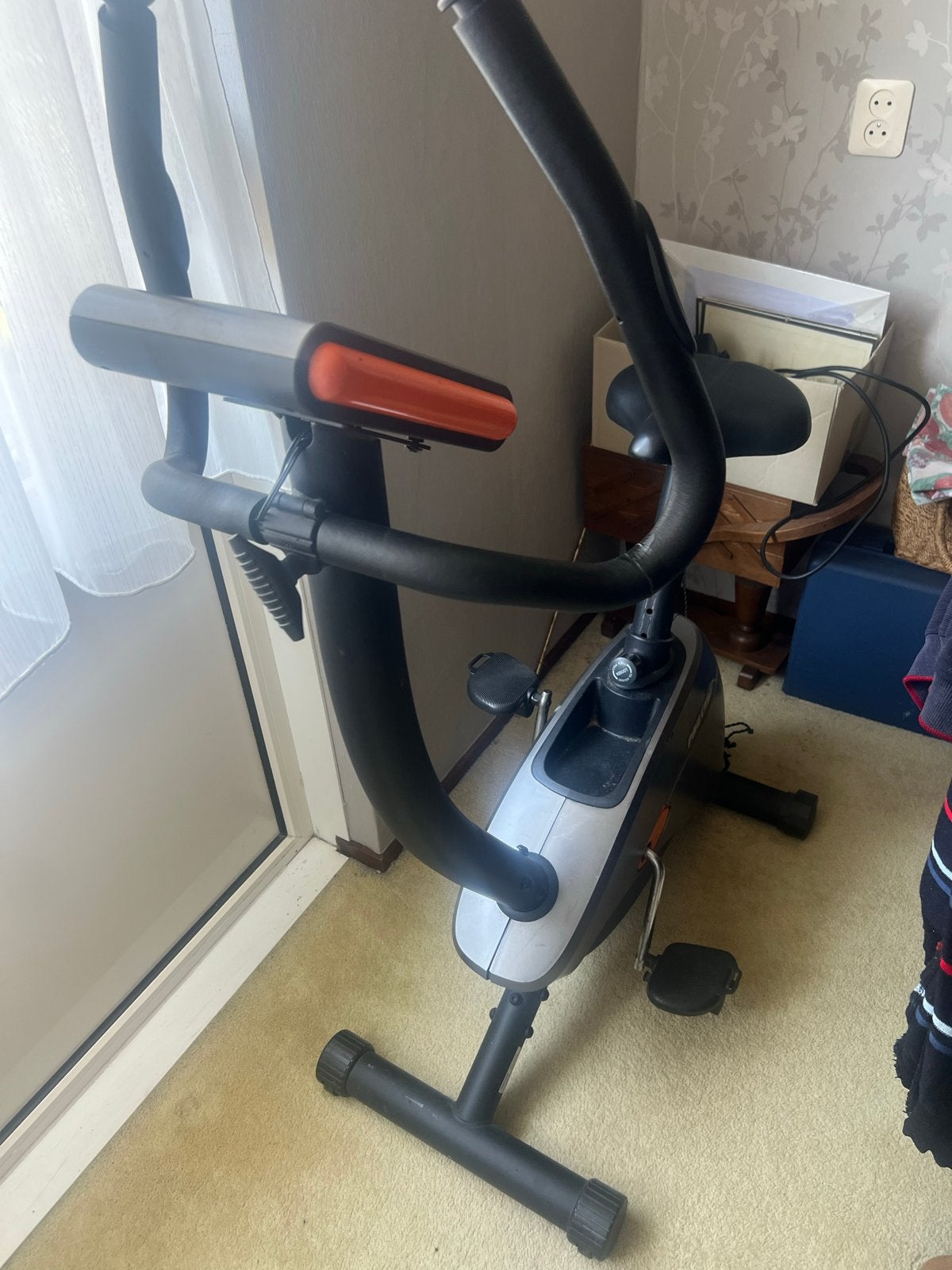 Proteus Hometrainer - Ideaal voor Thuis Workouts, Ophalen, Gebruikt, Metaal, Benen