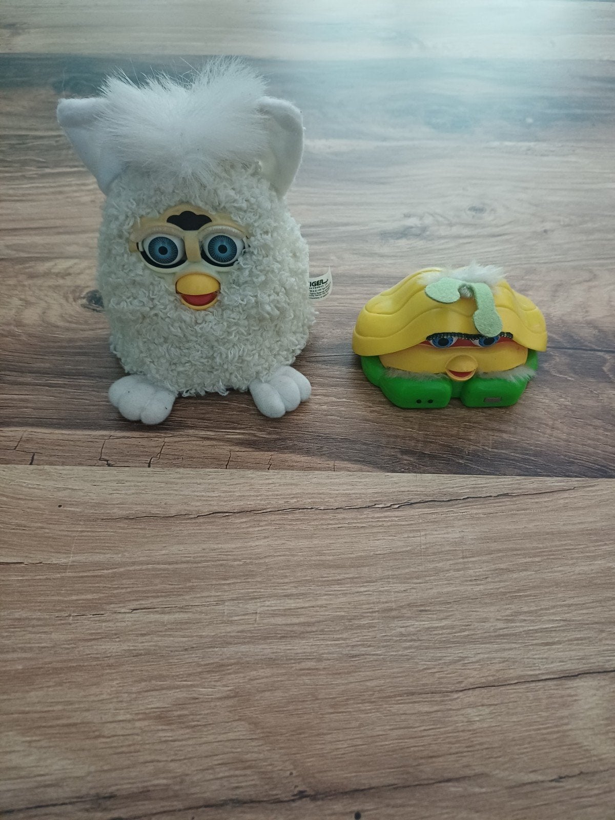 Vintage Furby Set: Curly Lamb & McDonald's Shelby, Ophalen of Verzenden, Zo goed als nieuw, Jongen of Meisje