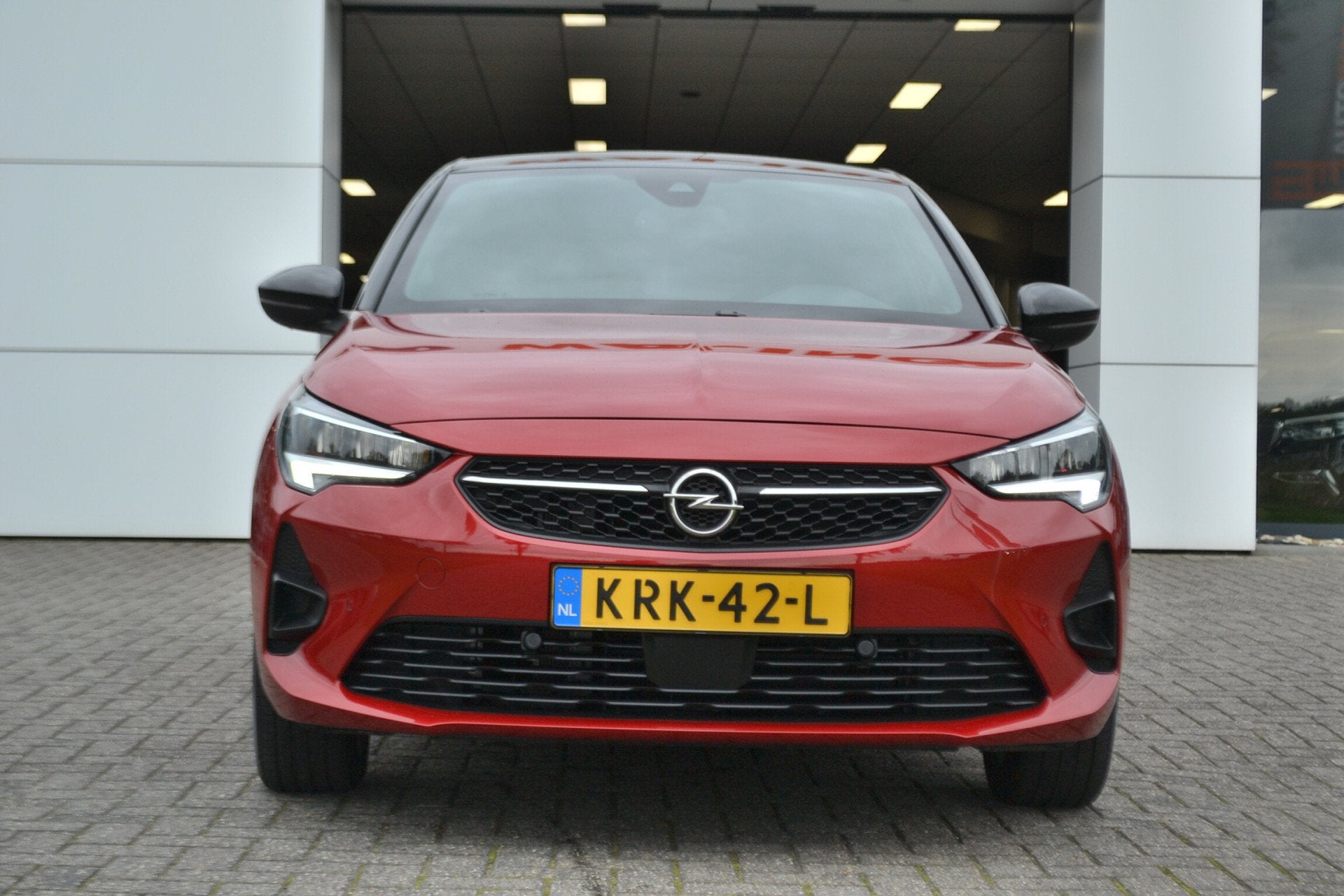 Opel CORSA-E Edition 50 kWh Camera | Autom. Airco | Warmtepo, Auto's, 136 pk, Gebruikt, Zwart, Parkeersensor