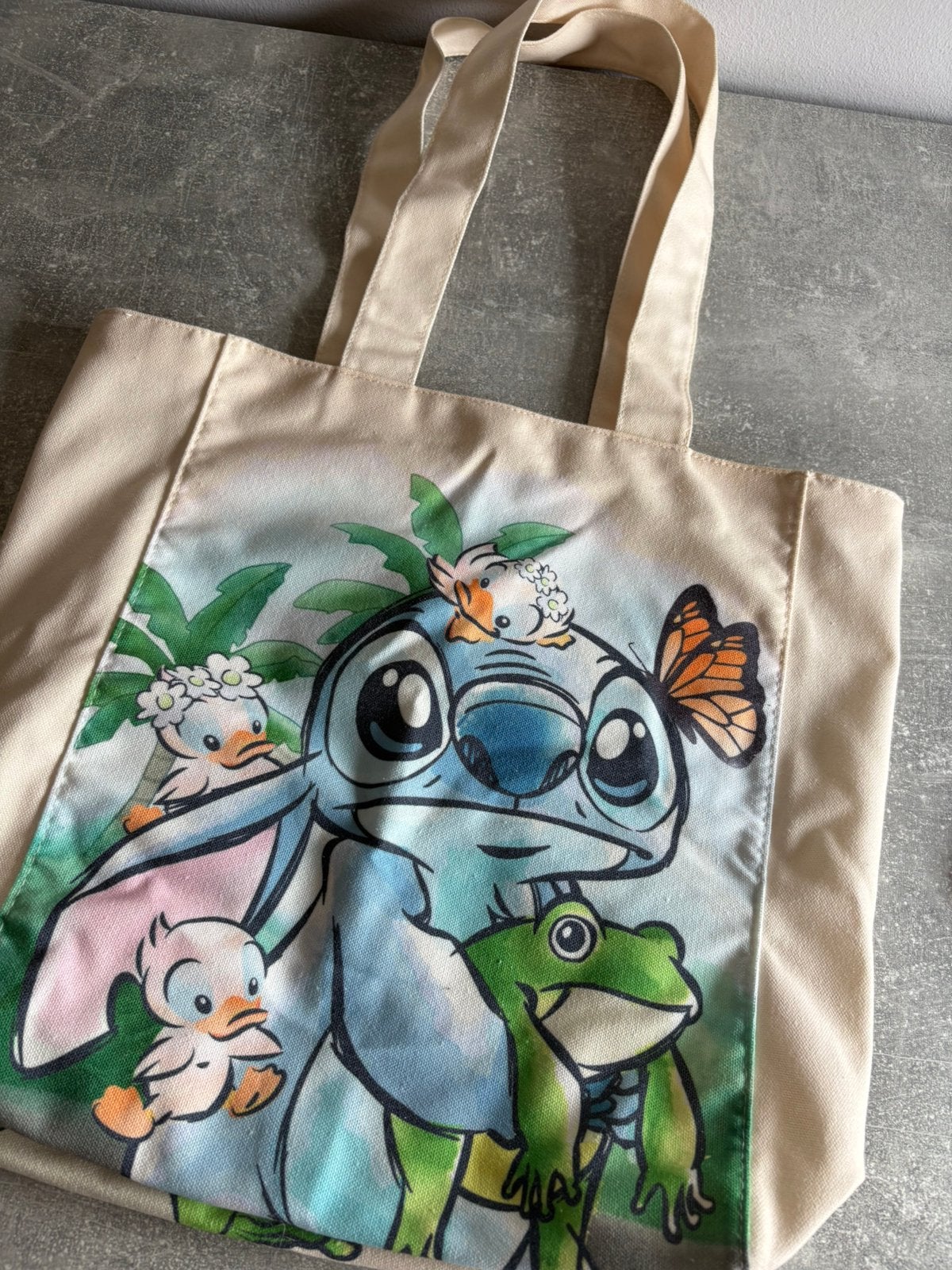 Disney Loungefly canvas tas: Stitch, Ophalen of Verzenden, Overige figuren, Zo goed als nieuw, Tas, Koffer of Zak
