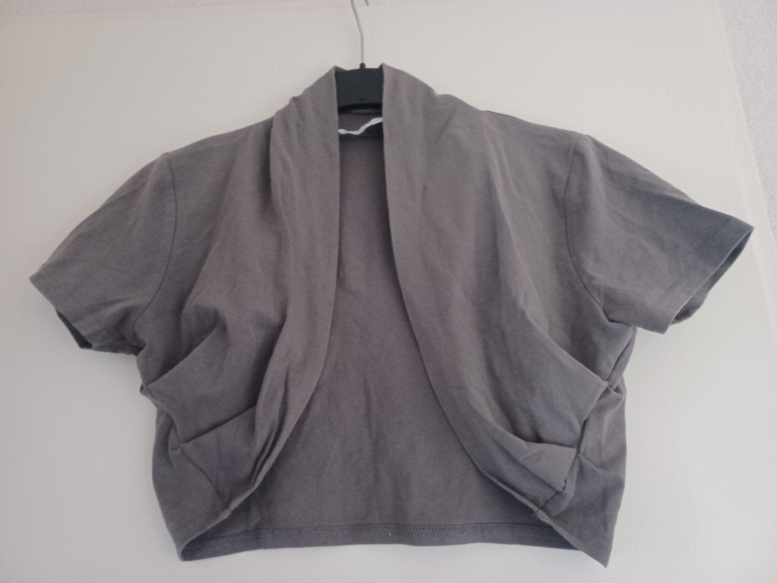 Bolero grijs ong mt M/ L, Maat 38/40 (M), Zoi  women, Ophalen of Verzenden, Zo goed als nieuw