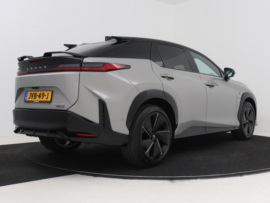 Lexus RZ 550e DIRECT-4 AWD F-SPORT (77 kWh) | Steer-By-Wire, Auto's, Lexus, 71 kWh, Met garantie (alle), Leder, Vierwielaandrijving