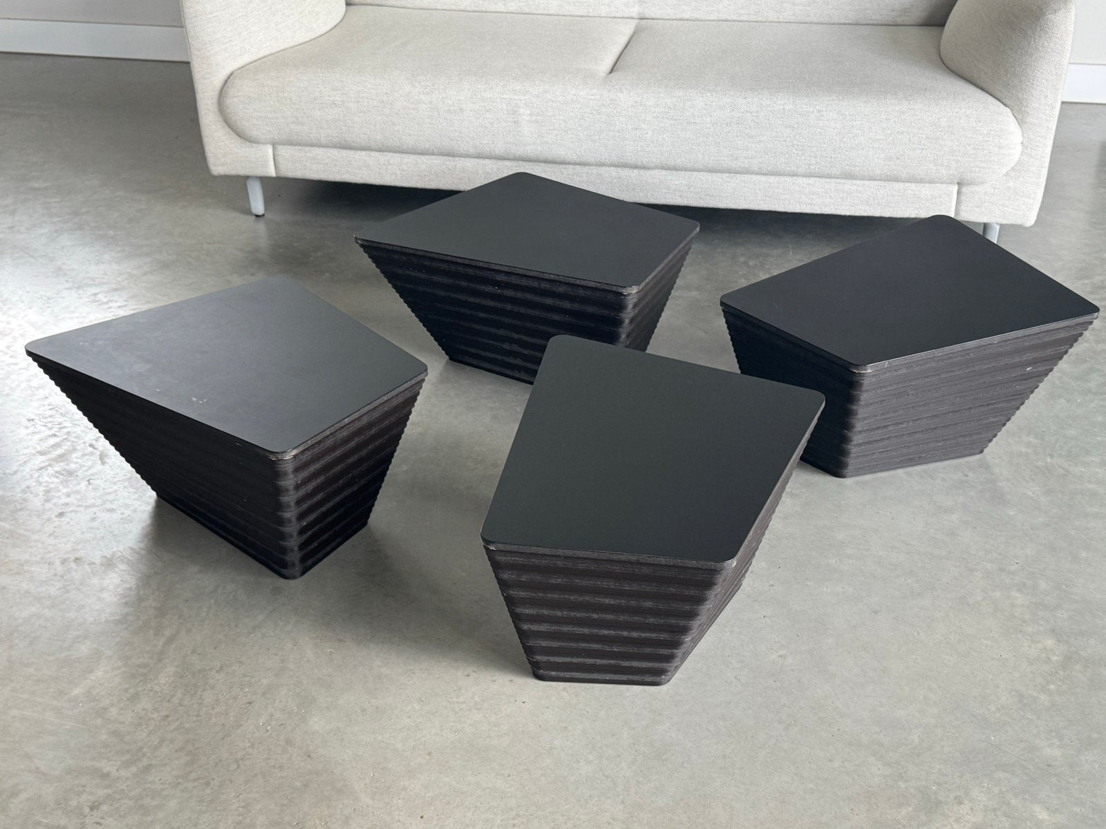 Set van 4 Design Salontafels - Modern en Stijlvol, Huis en Inrichting, Tafels | Salontafels, Overige materialen, Design pode rolf benz