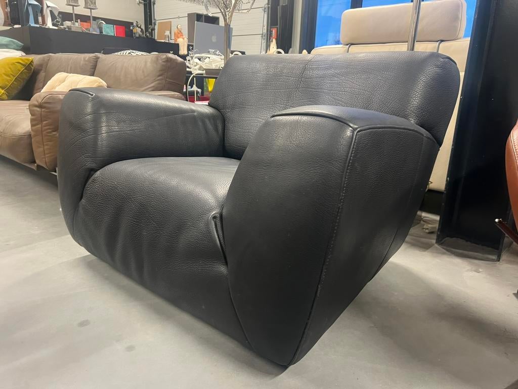 Molinari Fat Boy Fauteuil Zwart leer Design Stoel, Nieuw, Ophalen of Verzenden, Molinari, 50 tot 75 cm