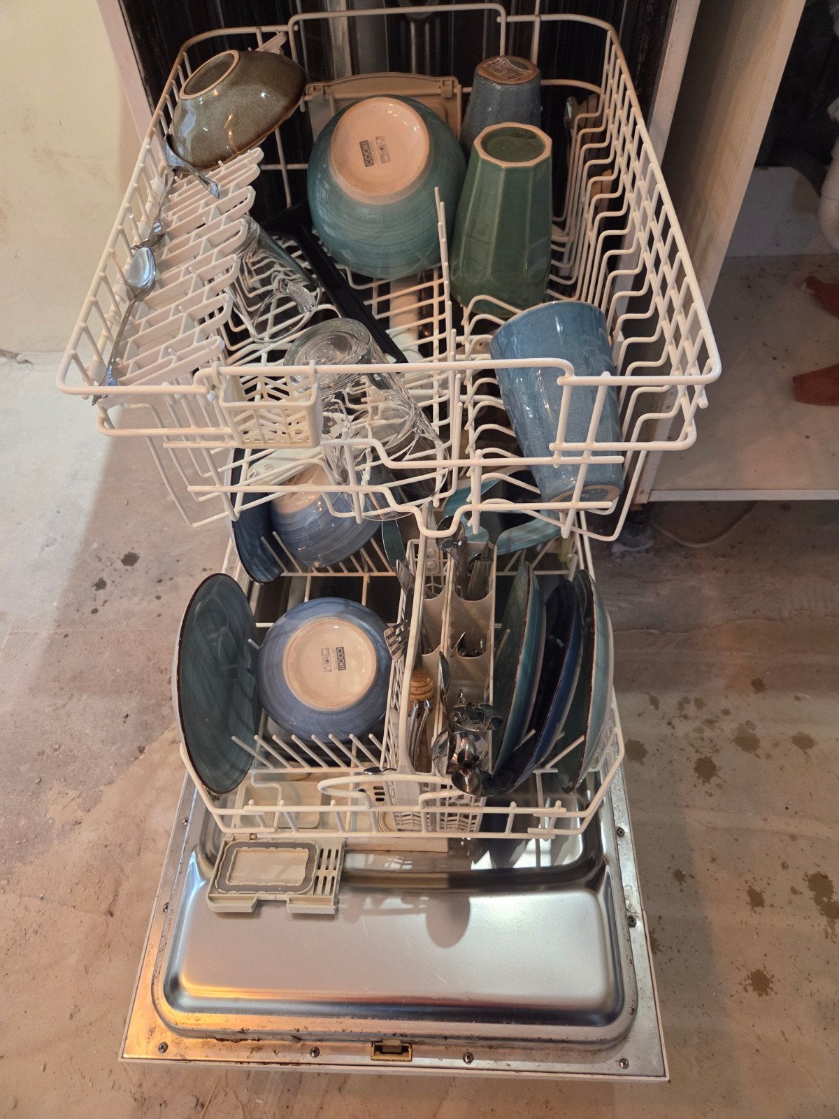 Whirlpool vaatwasser 45 cm breed - Compact en efficiënt, Witgoed en Apparatuur, Ophalen of Verzenden, Gebruikt, 45 tot 60 cm, 85 tot 90 cm