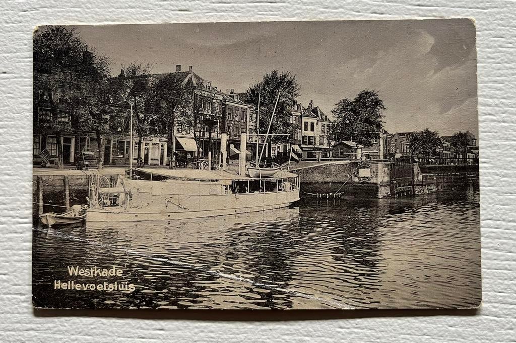 Westkade Hellevoetsluis, Ophalen of Verzenden