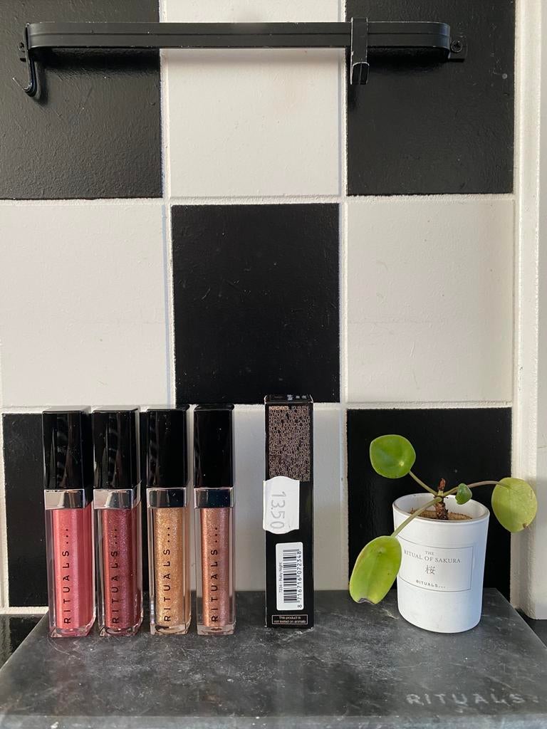 Rituals lipgloss , in 4 kleuren …..nieuw !!, Ophalen of Verzenden, Zo goed als nieuw