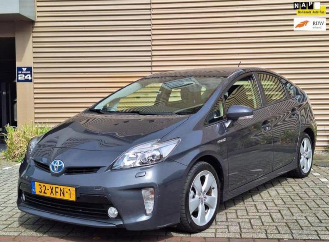 Toyota Prius 1.8 Full Hybrid 136PK Aut 2012 Grijs, Auto's, Toyota, 1340 kg, 4 cilinders, Origineel Nederlands, Prius