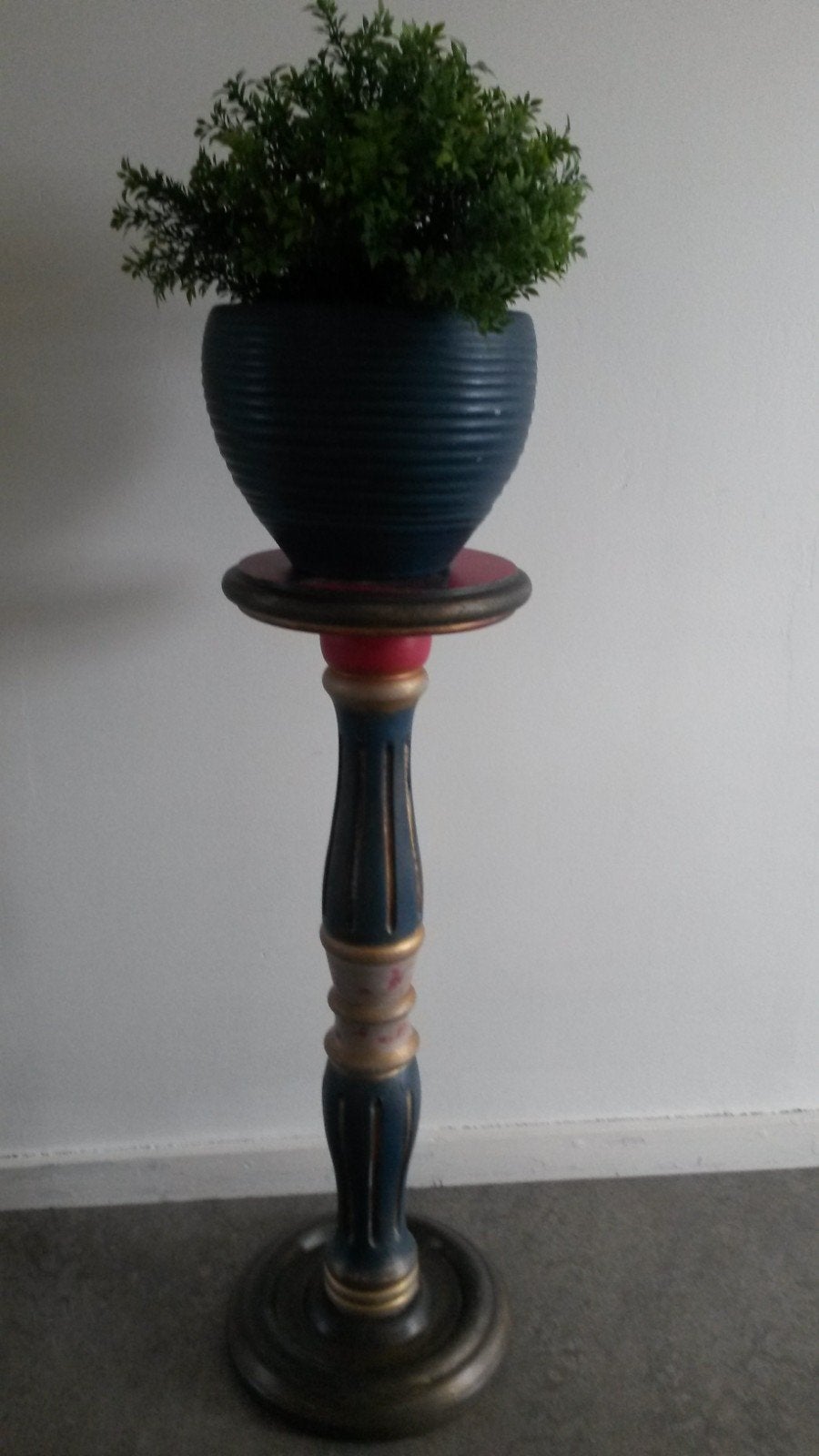 Planten tafel met bloempot., Huis en Inrichting, Woonaccessoires | Zuilen en Pilaren, Ophalen, Gebruikt