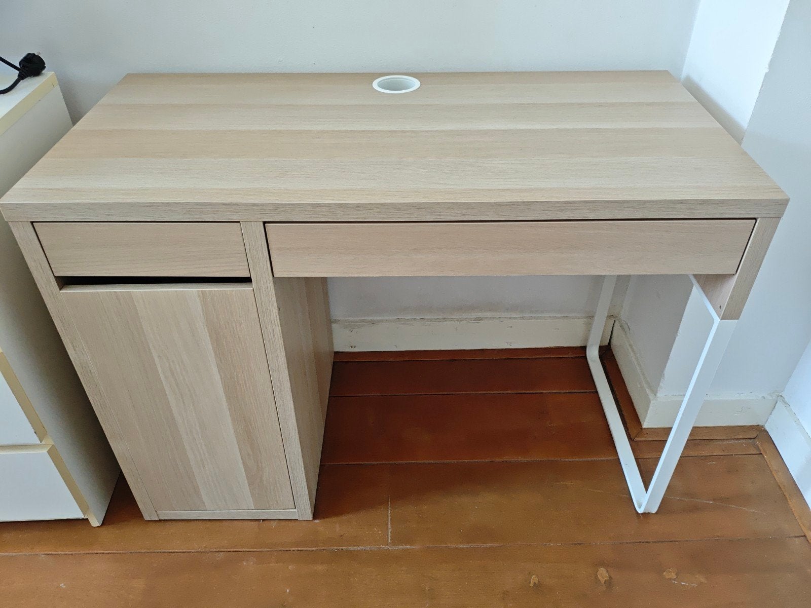 Oak-Effect Desk with Storage, Huis en Inrichting, Ophalen of Verzenden, Zo goed als nieuw