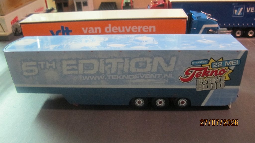 Tekno 3 Ass. Tekno Event 2010 5 TH Edition Koeltrailer, Hobby en Vrije tijd, Modelauto's | 1:50, Ophalen of Verzenden, Zo goed als nieuw