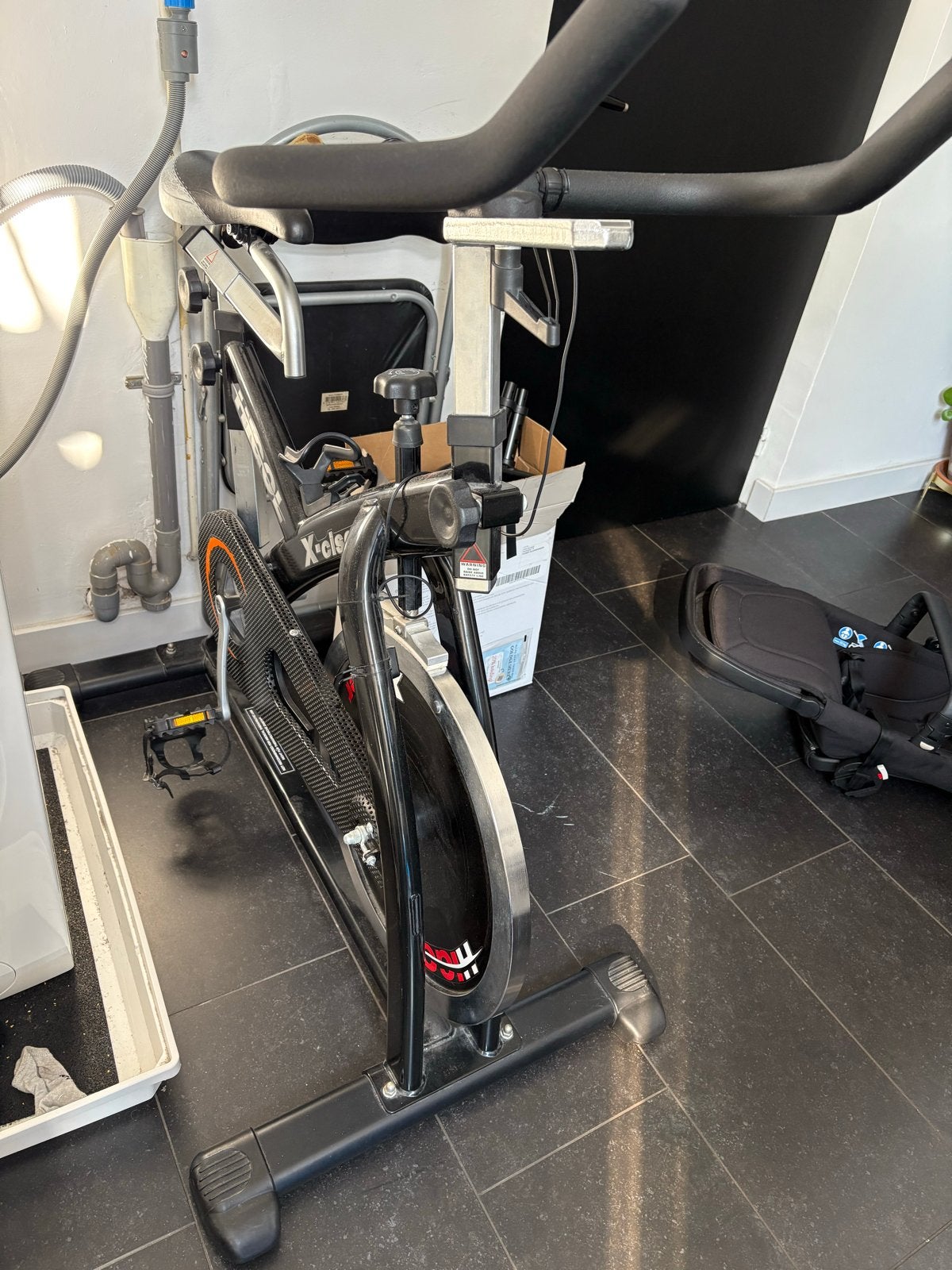 X-ciser Spinningfiets - Ideaal voor thuistraining, Ophalen, Gebruikt, Spinningfiets, Metaal
