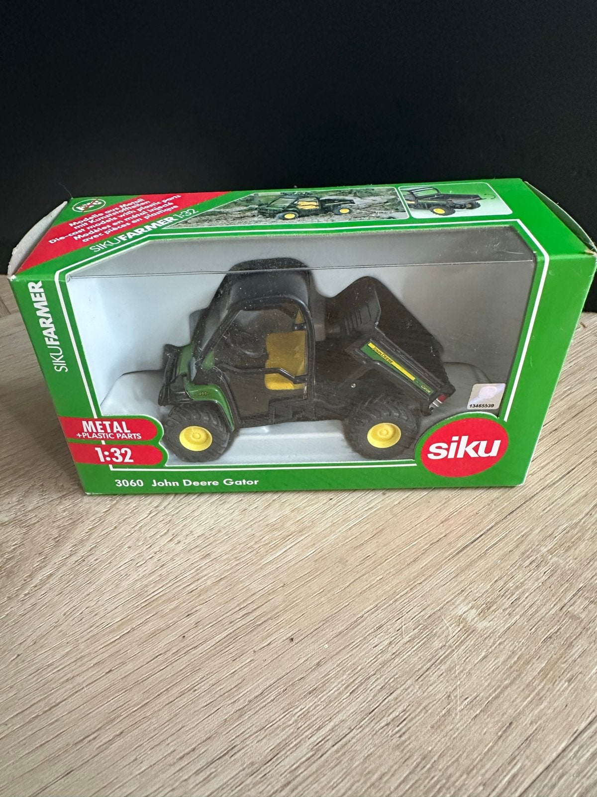Siku Farmer 3060 John Deere Gator - Nieuw in doos, Ophalen of Verzenden, Nieuw