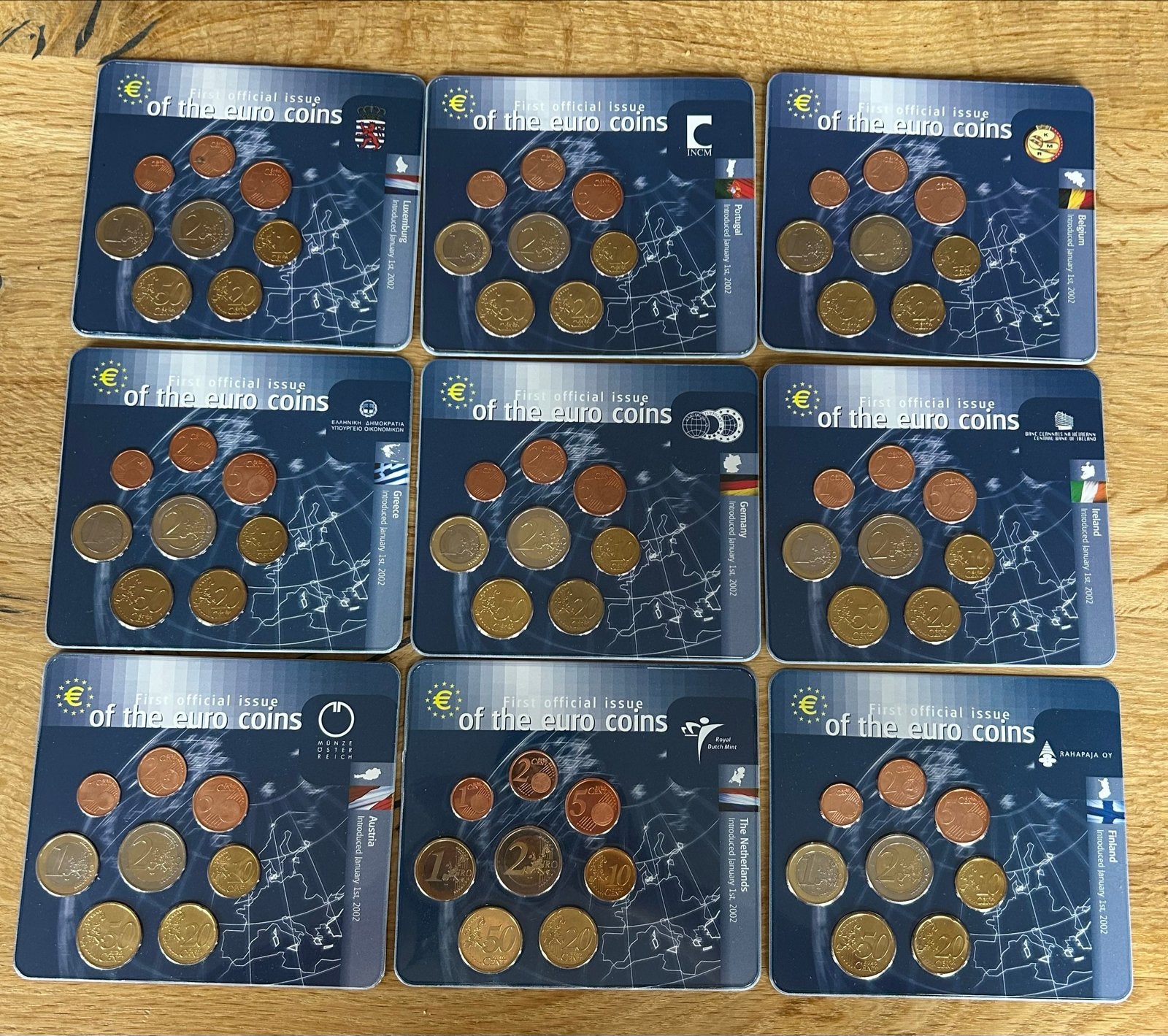 Complete set van 9 'First Official Issue' euromunten, Postzegels en Munten, Ophalen of Verzenden, Overige landen, Overige waardes