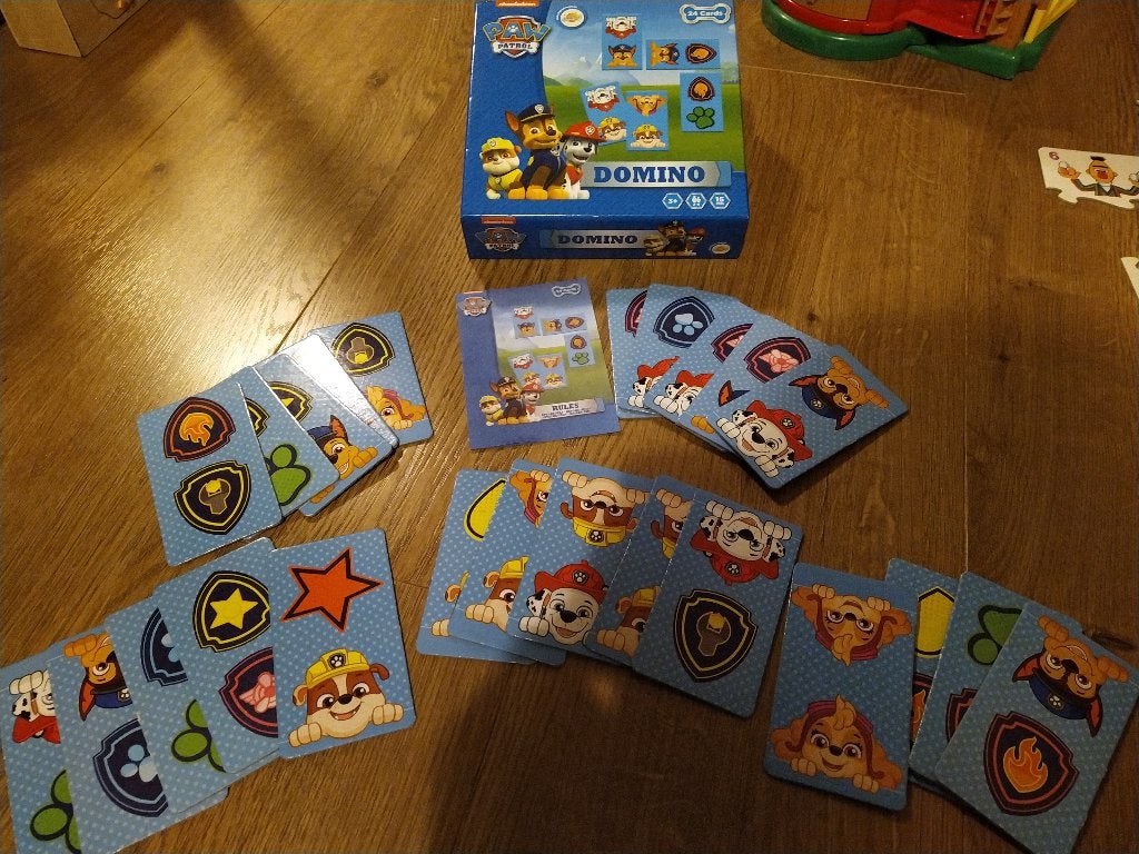 Paw patrol domino  zeer goede staat spelregels aanwezig, Ophalen of Verzenden, Zo goed als nieuw, Puzzelen