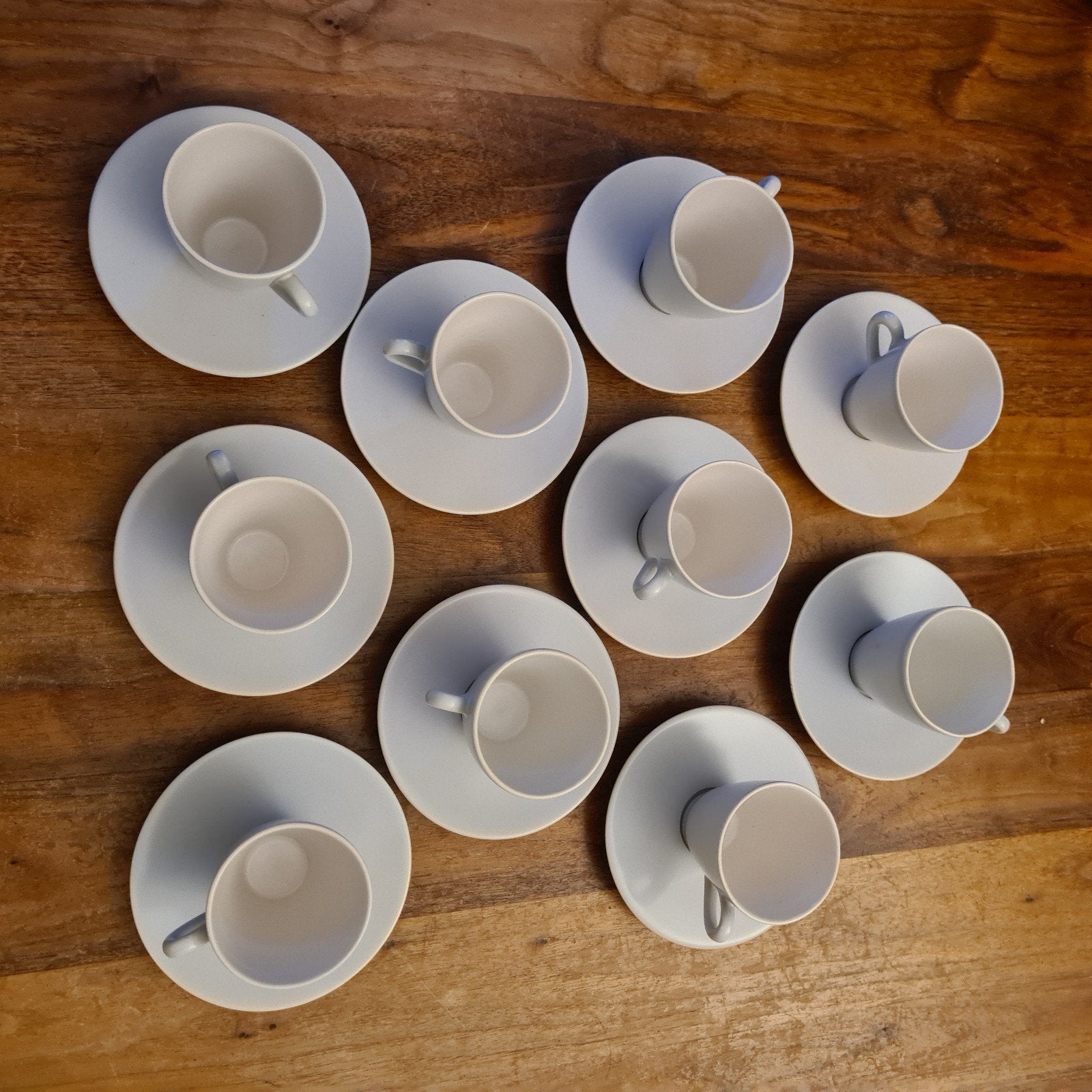 Set van 10 koffiekopjes met schotel Huizen Holland, Huis en Inrichting, Keuken | Servies, Ophalen, Gebruikt, Overige stijlen, Kop(pen) en/of Schotel(s)