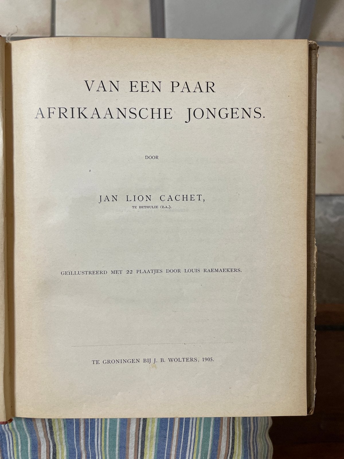 Van Een Paar Afrikaansche Jongens - Jan Lion Cachet (1905), Ophalen of Verzenden, Gelezen, Fictie