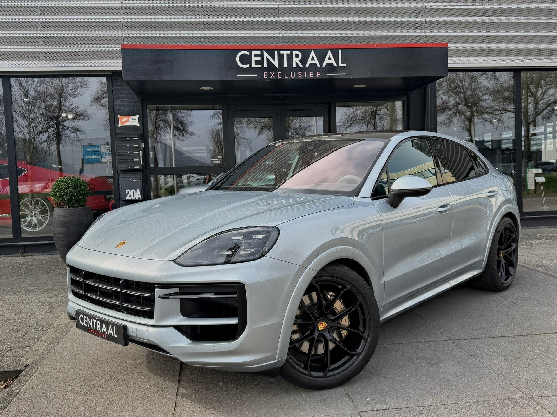 Porsche Cayenne Coupé 3.0 E-Hybrid Memory|Lichtgewicht|Carb, Auto's, Automaat, Gebruikt, 2995 cc, 4 stoelen