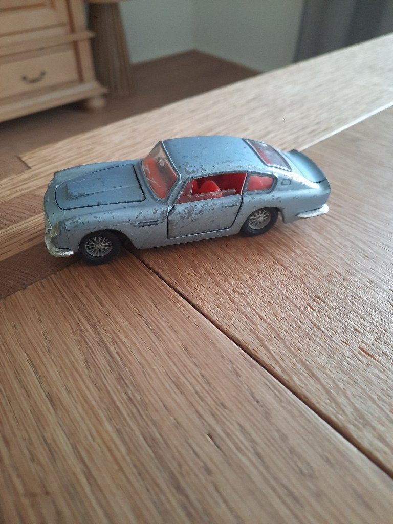 Dinky Toys. Aston Martin, Ophalen of Verzenden, Gebruikt, Auto, Dinky Toys