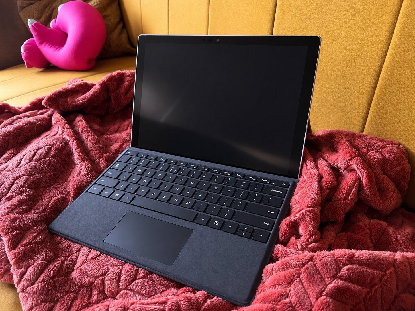 Microsoft Surface Pro i5 - 8GB RAM - 256GB SSD - Windows 11, Computers en Software, Windows Laptops, Gebruikt, 2 tot 3 Ghz, Qwerty