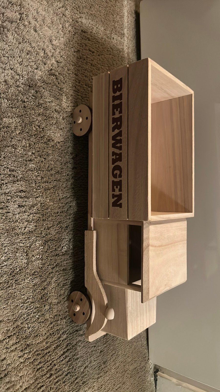 Super leuke houten bierwagen Leuk cadeau te doen 6 biertjes, Ophalen of Verzenden, Zo goed als nieuw