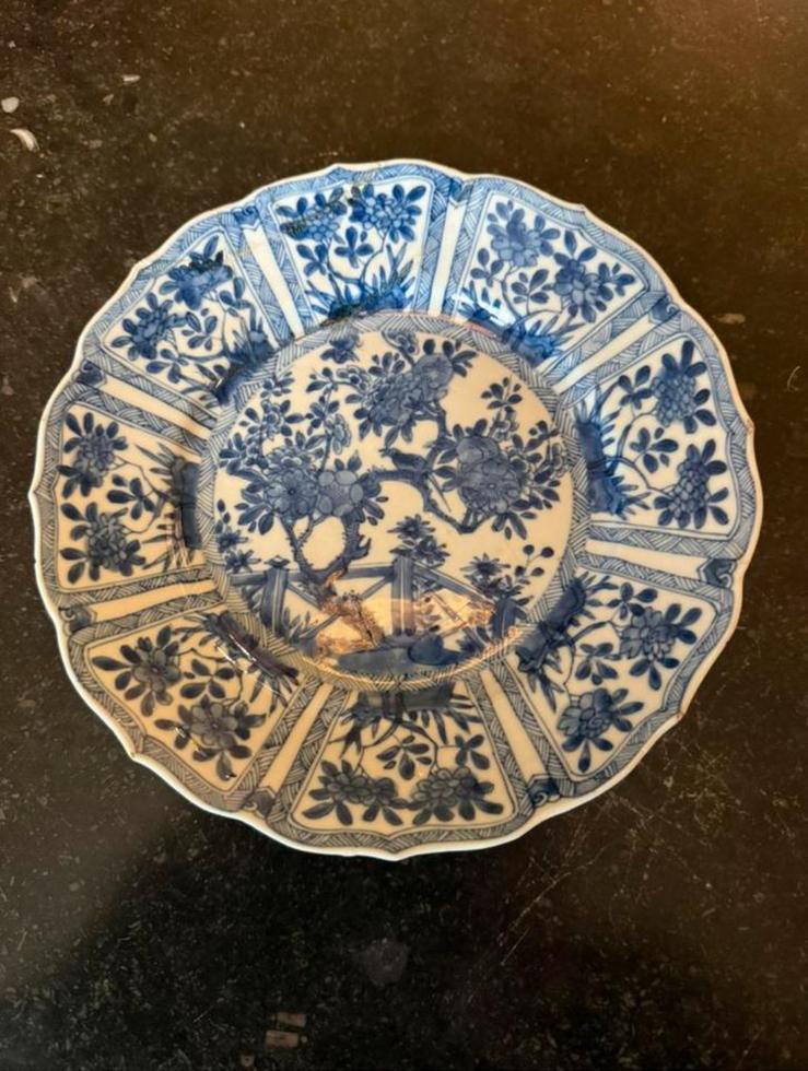 Chinees bordje, Kangxi-porselein (1662-1722), Antiek en Kunst, Antiek | Porselein, Ophalen of Verzenden
