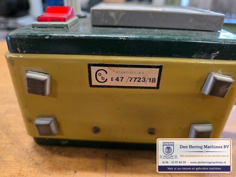 Elektronika E47/7723/18 Voltmeter 230V antiek, Ophalen