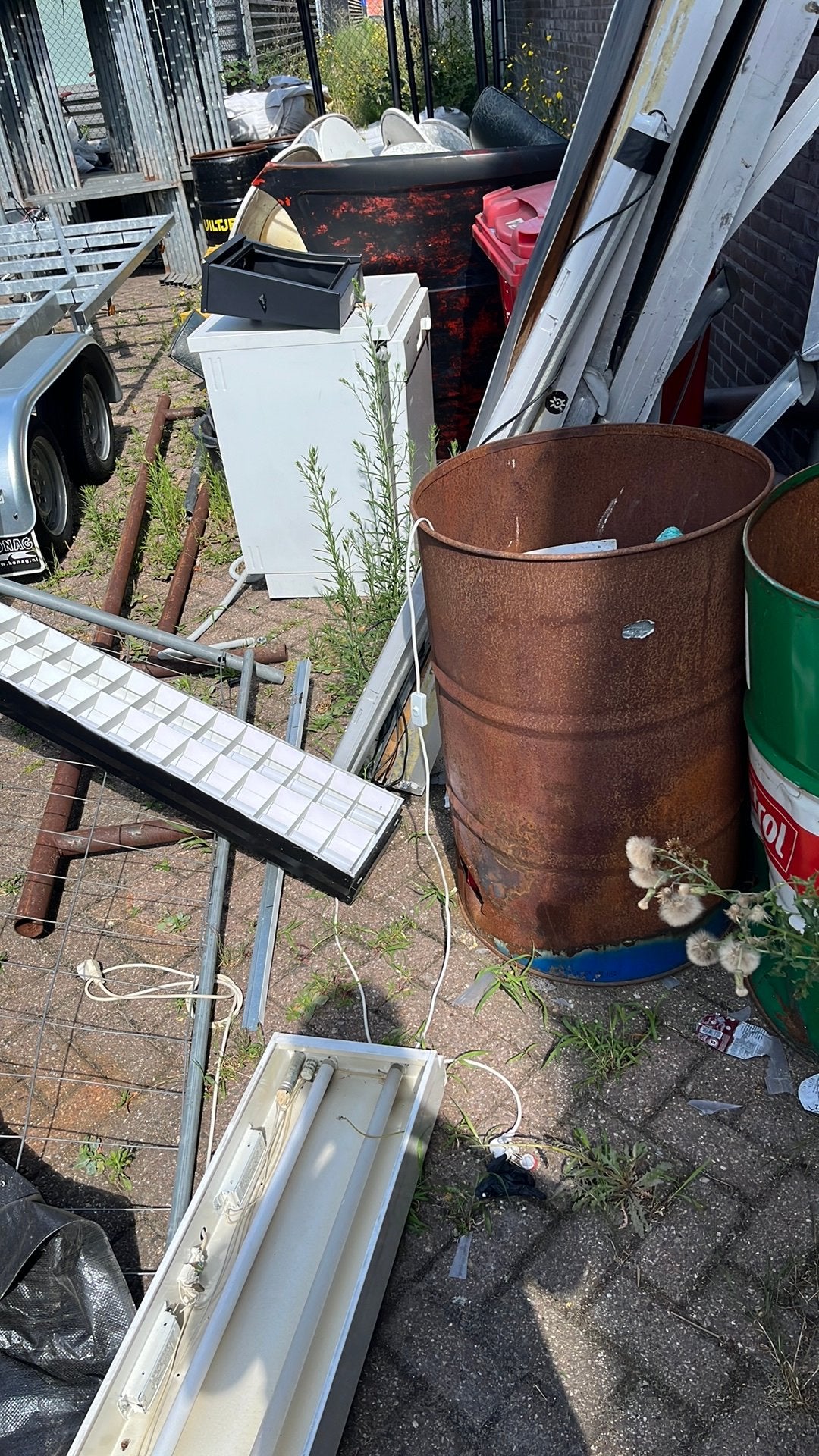 divers oud ijzer gratis ophalen. vandaag (maandag), Ophalen, Gebruikt, Overige metalen