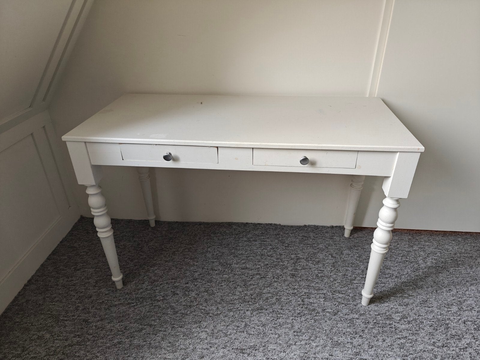 Bureau / sidetable - gratis af te halen, Huis en Inrichting, Ophalen, Gebruikt, Wit, Hout
