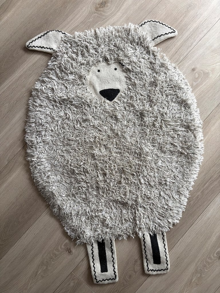 Vloerkleed schaap, Ophalen, Overige kleuren, Overige typen, Zo goed als nieuw