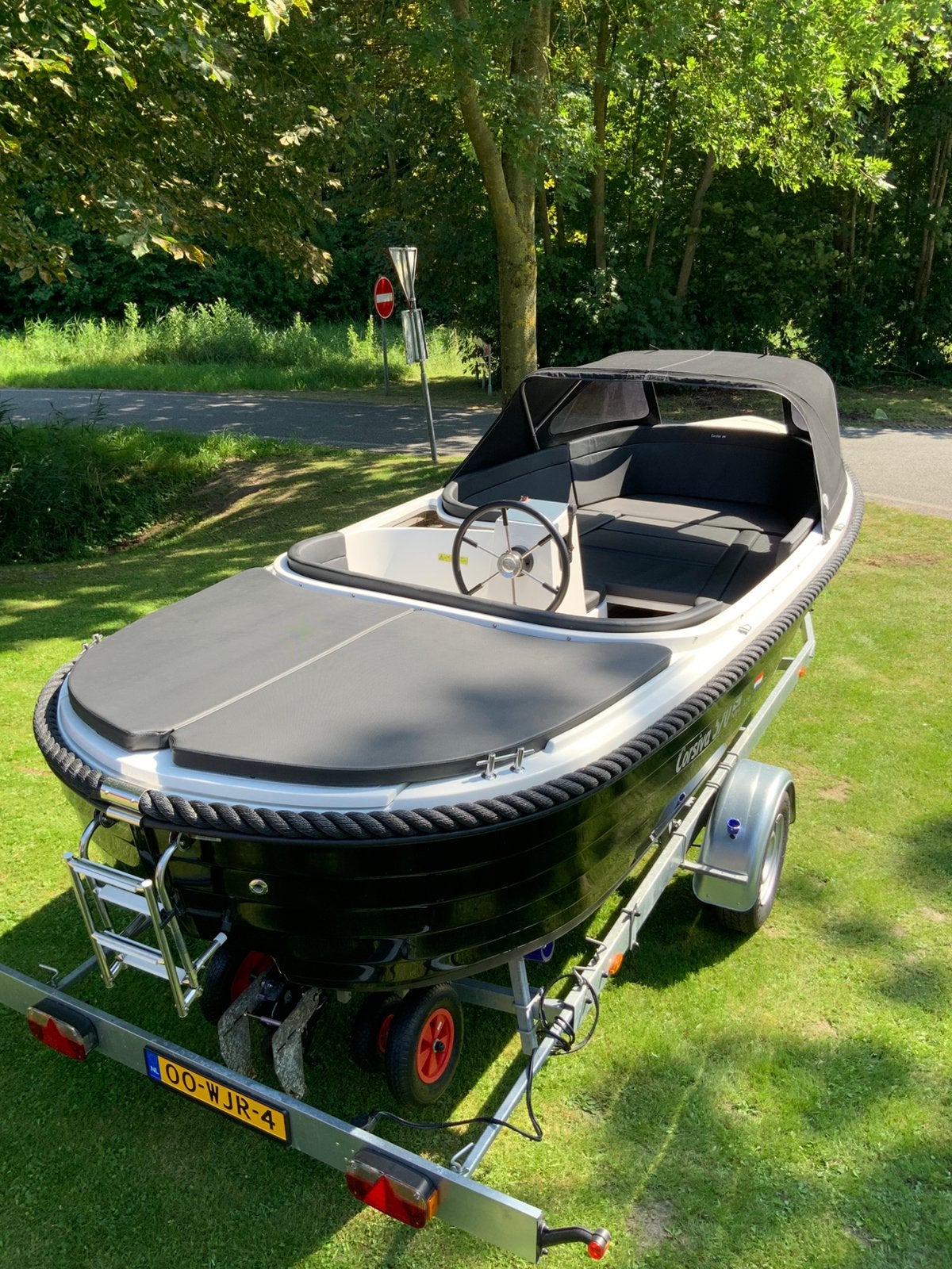 Corsiva 570 New Age | Mercury 15 pk EFI | Tender | Vaarklaar, Watersport en Boten, Sloepen, Ophalen, Tender, 15 pk, Zo goed als nieuw
