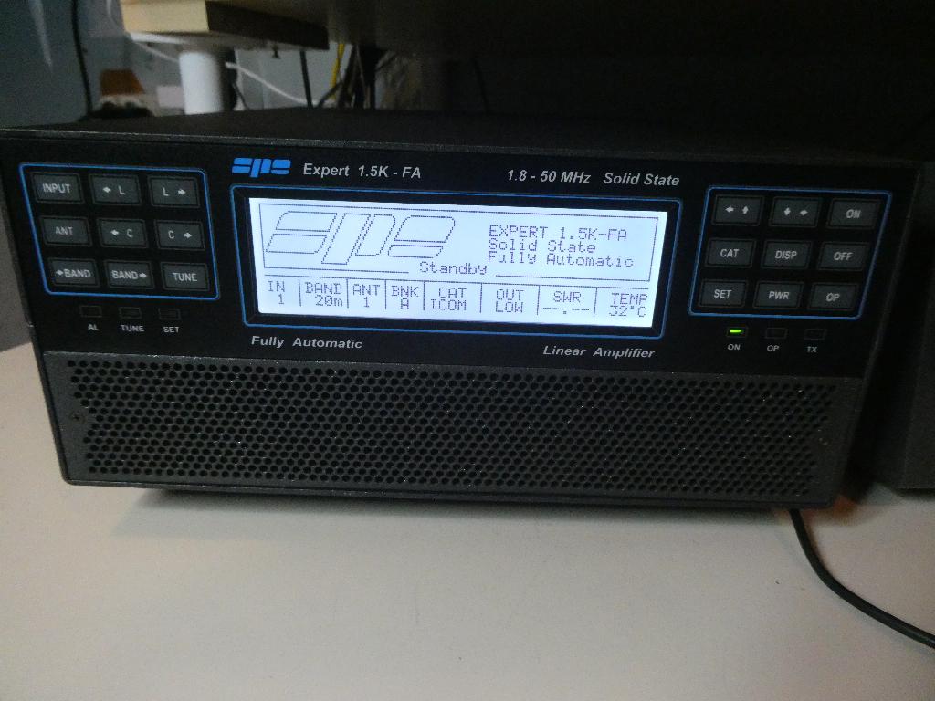 SPE Expert 1.5k-FA linear Amp, Telecommunicatie, Zenders en Ontvangers, Ophalen, Zo goed als nieuw