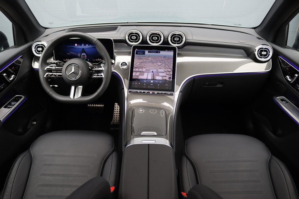 Mercedes-Benz GLC 300de 4MATIC AMG Line | Distronic+ | Panor, Auto's, Mercedes-Benz, 12 maanden, Gebruikt, 4 cilinders, Vierwielaandrijving