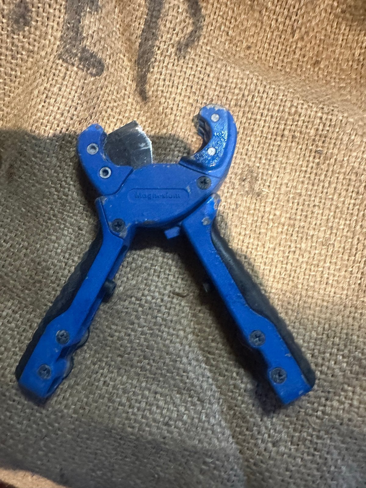Uponoir pvc buis knipper, Doe-het-zelf en Verbouw, Ophalen of Verzenden, Gebruikt, Snijgereedschap, Overige merken