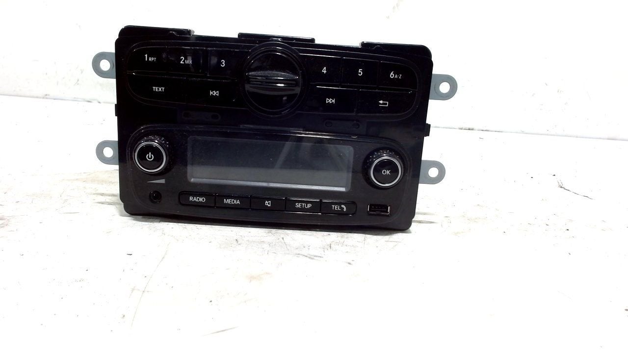 Radio Smart Forfour, Auto diversen, Ophalen of Verzenden, Van der Ven Autorecycling B.V., Onderdelen@venauto.nl, Ettenseweg 76, 4706 PB Roosendaal, The Netherlands