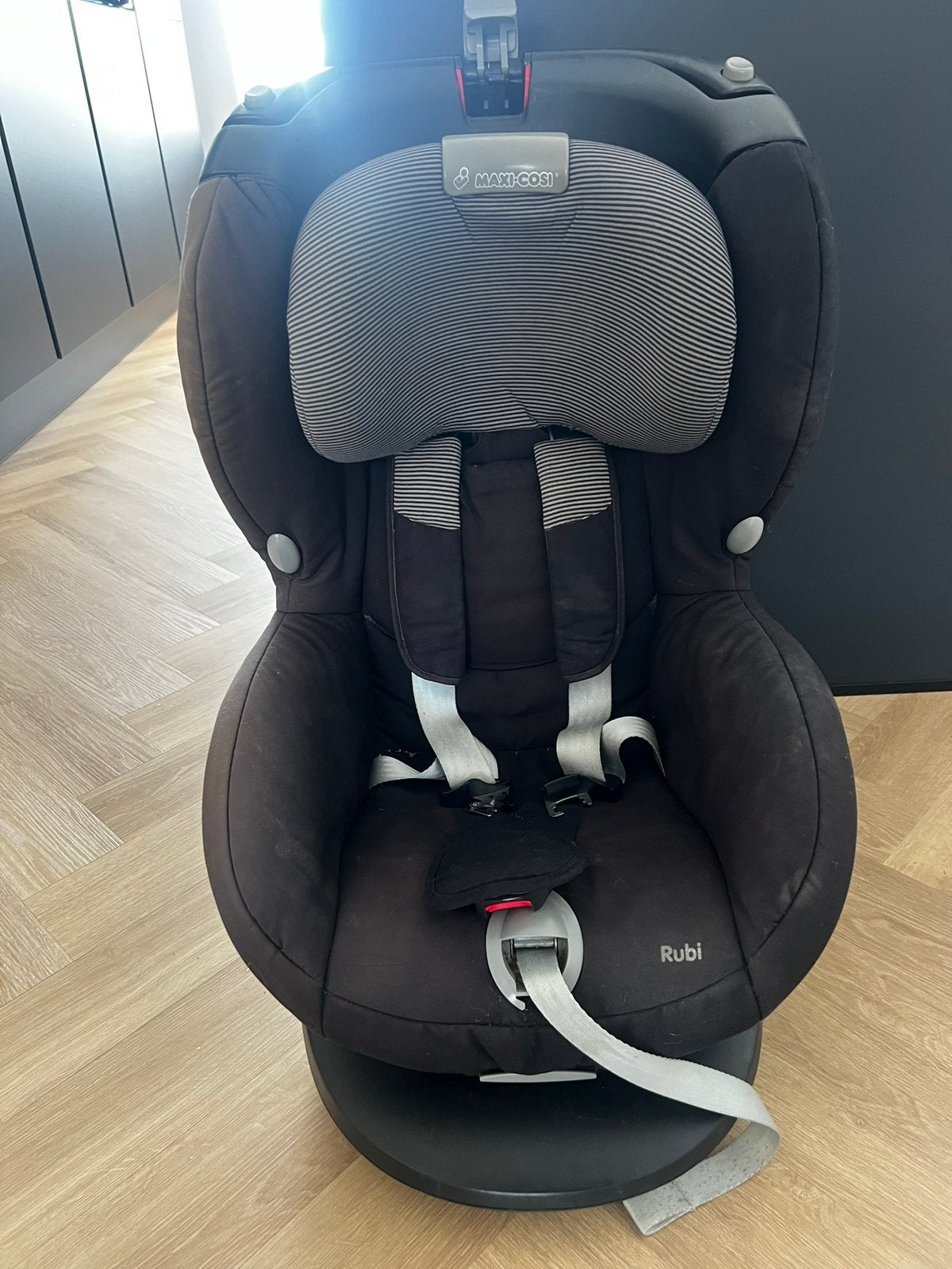 Autostoel van Maxi Cosi Rubi, Kinderen en Baby's, Autostoeltjes, Ophalen, Verstelbare rugleuning, 9 t/m 18 kg, Maxi-Cosi