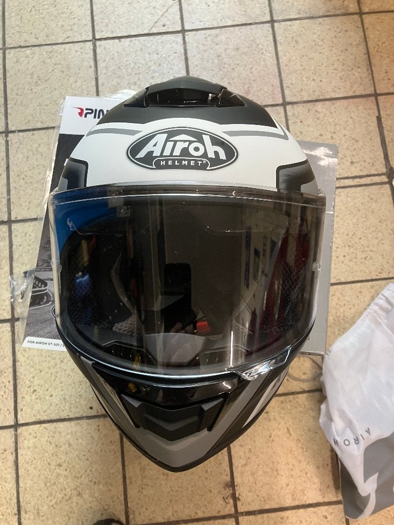 HELM AIROH MAAT M NIEUW IN DOOS MET PINLOCK, Motoren, M, Heren, Ophalen of Verzenden, Integraalhelm