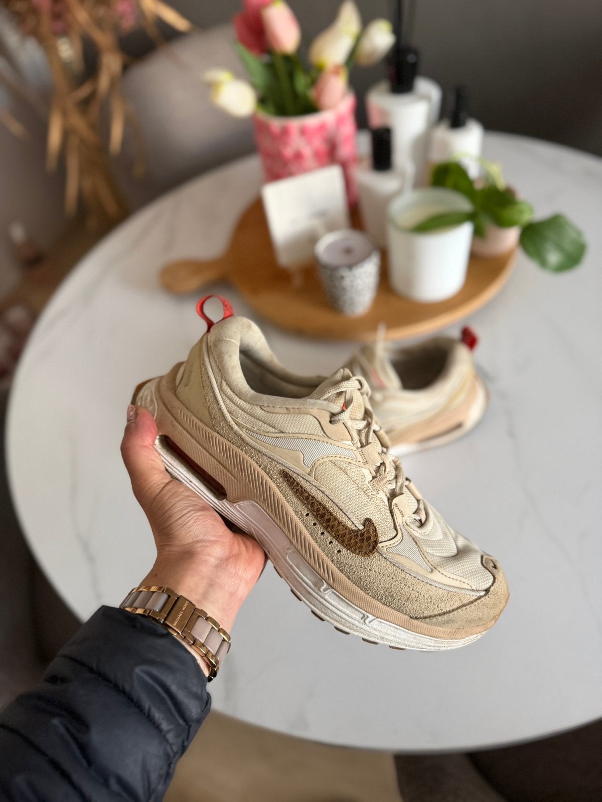 Nike air max beige maat 40 dames heren schoenen, Ophalen, Beige, Sneakers of Gympen, Gedragen